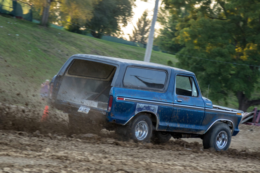 Ford Bronco Mud Dragger