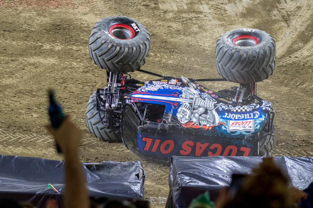 Linsey Weenk - Lucas Oil Crusader
